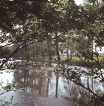 859581 Gezicht op de fortgracht van Fort Blauwkapel te Utrecht.